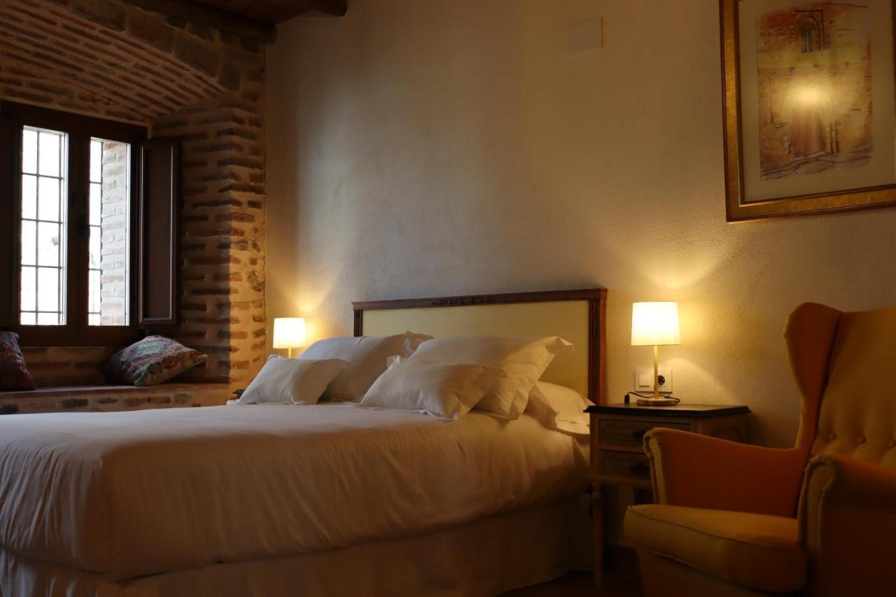 Hotel Palacio Conde Del Alamo Aroche 외부 사진